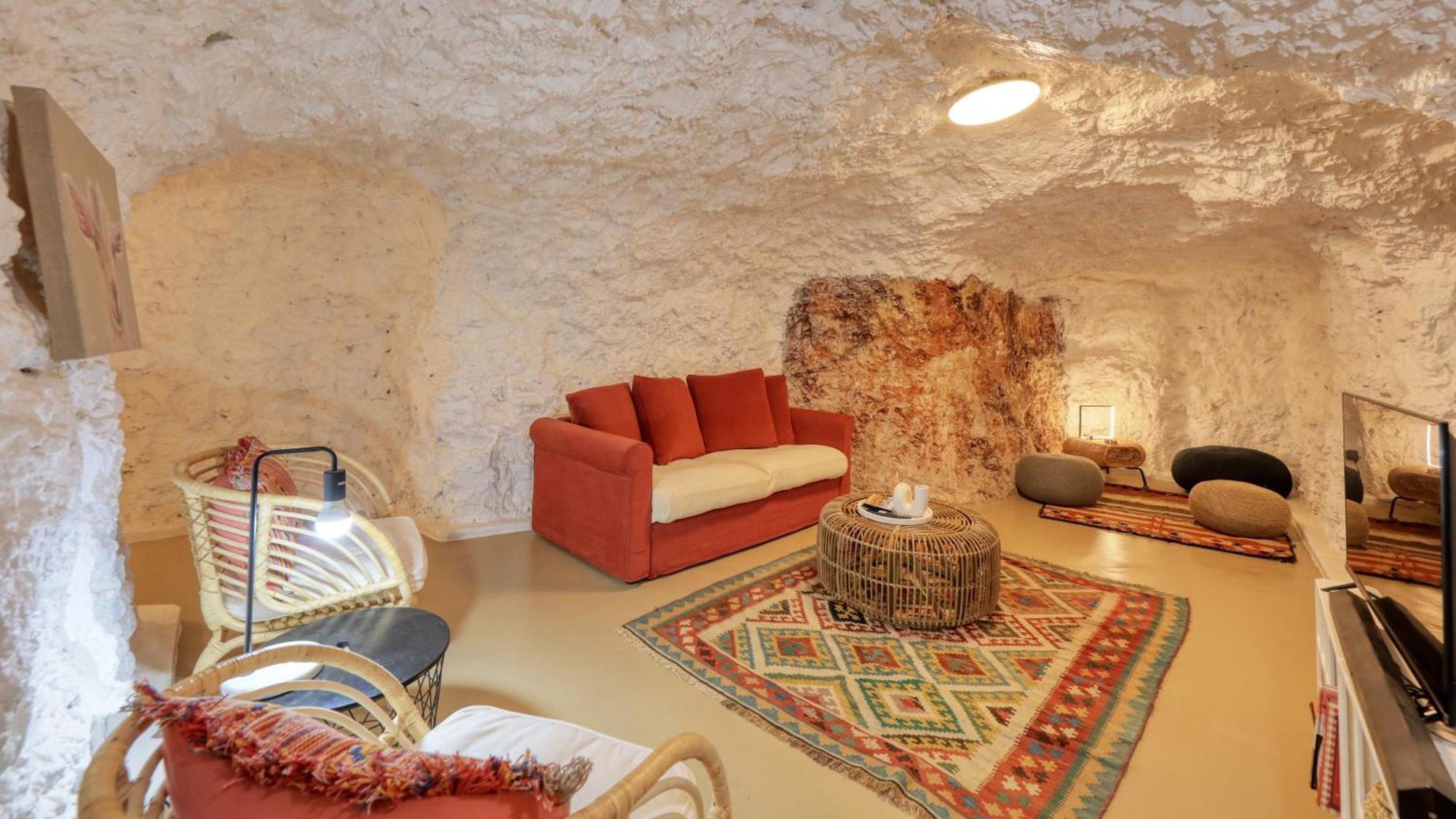 White Cliffs Accommodation -Daybreak Dugout - Unique Cave House المظهر الخارجي الصورة